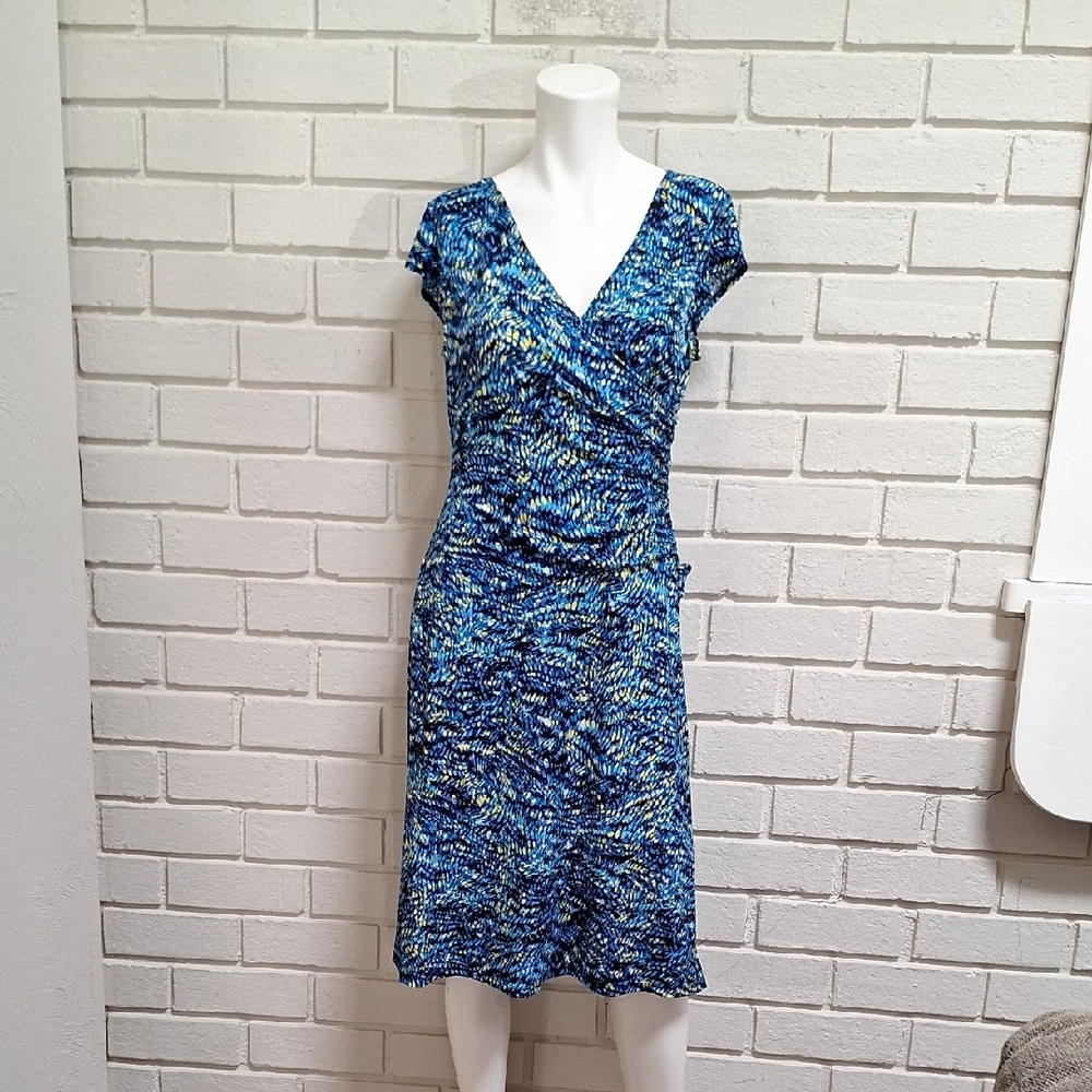 Jones Studio Multicolor Patterned Ruched W/Tie On The Side Midi Dress. Size 8
